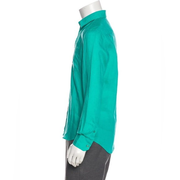 VILEBREQUIN
Embroidered Button-Up Shirt
Size: M - Picture 2 of 3